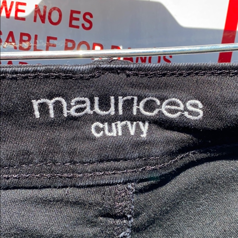 Jeans - Picture 3 of 4